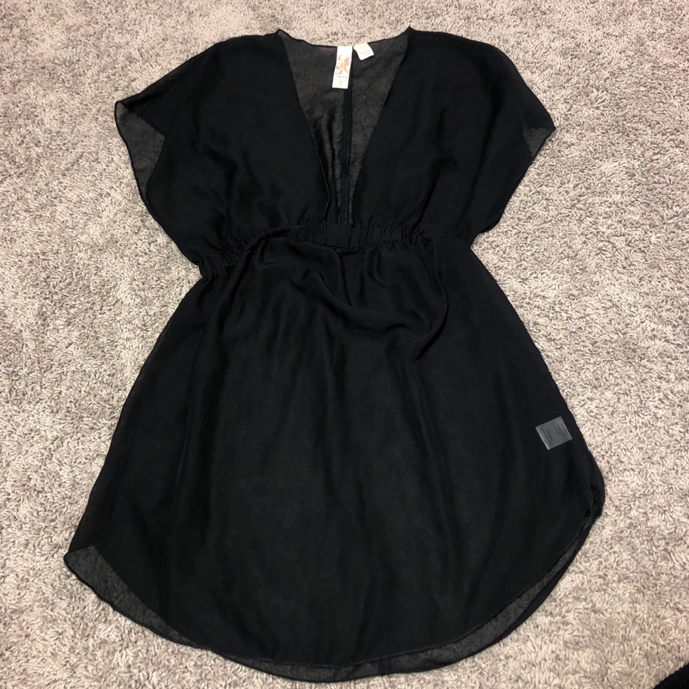 Macy’s Brand Black Sheer Swim Cover Up Size Small